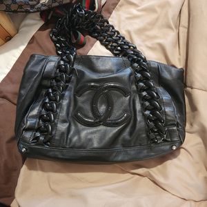 AUTHENTIC Chanel Calfskin Rhodoid modern chain East west bag